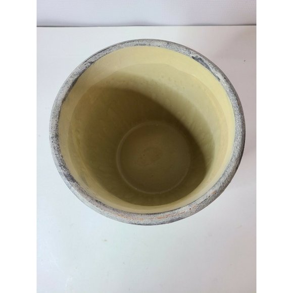 Engraved Etched Flower Green Clay Planter Modern - Picture 3 of 6